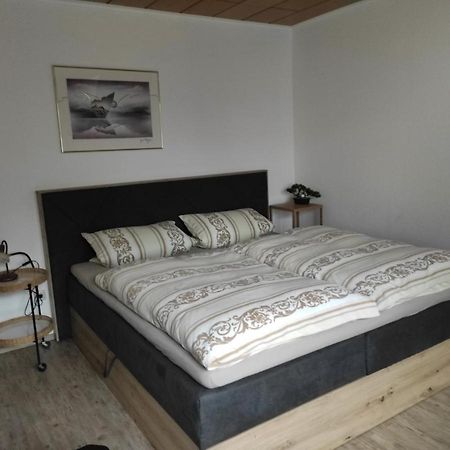 Ferienwohnung Im Werratal Herrenbreitungen Exterior foto